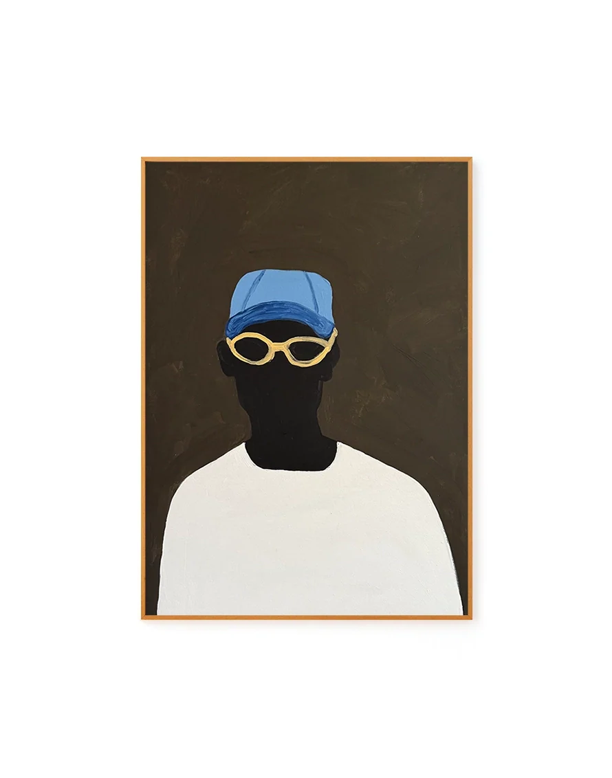 Homem Preto de Boné Azul